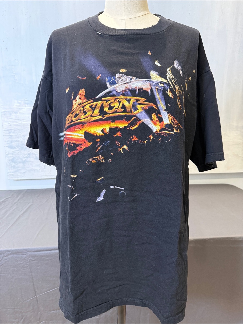 Graphic Boston Band Tee - Black